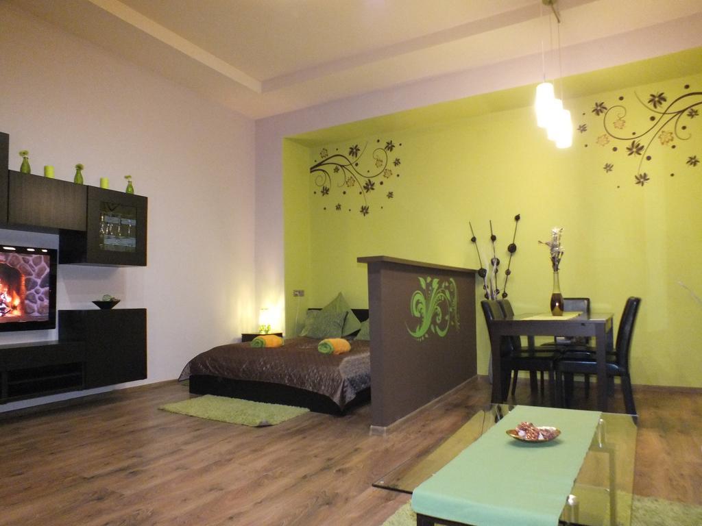 Standard Apartment By Hi5 - Feherhajo Budapest Zimmer foto