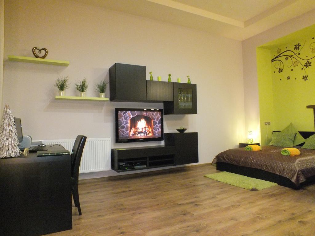 Standard Apartment By Hi5 - Feherhajo Budapest Zimmer foto
